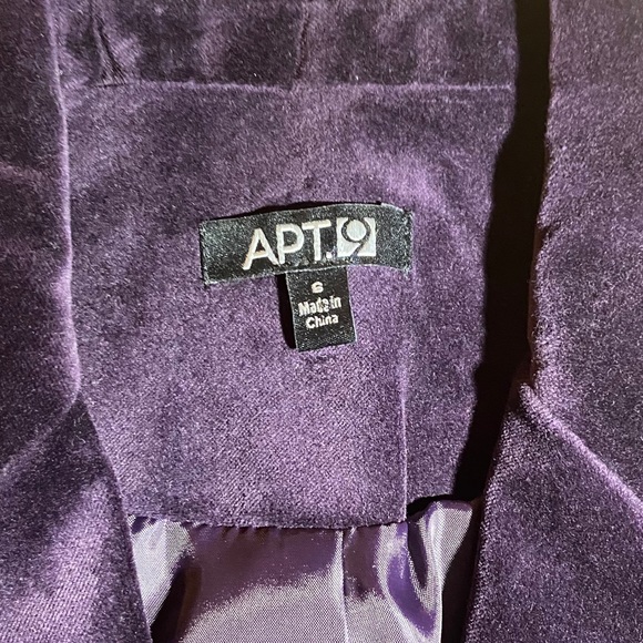 𝐀𝐏𝐓.9 Velvet Blazer - Picture 5 of 8